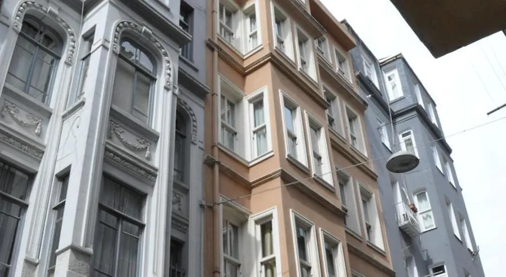 Miel Suites 伊斯坦布尔 3*,