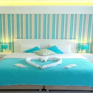 Otel Yazar
