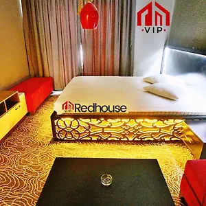 Apart Otel Red House Vip Apartmant Suites