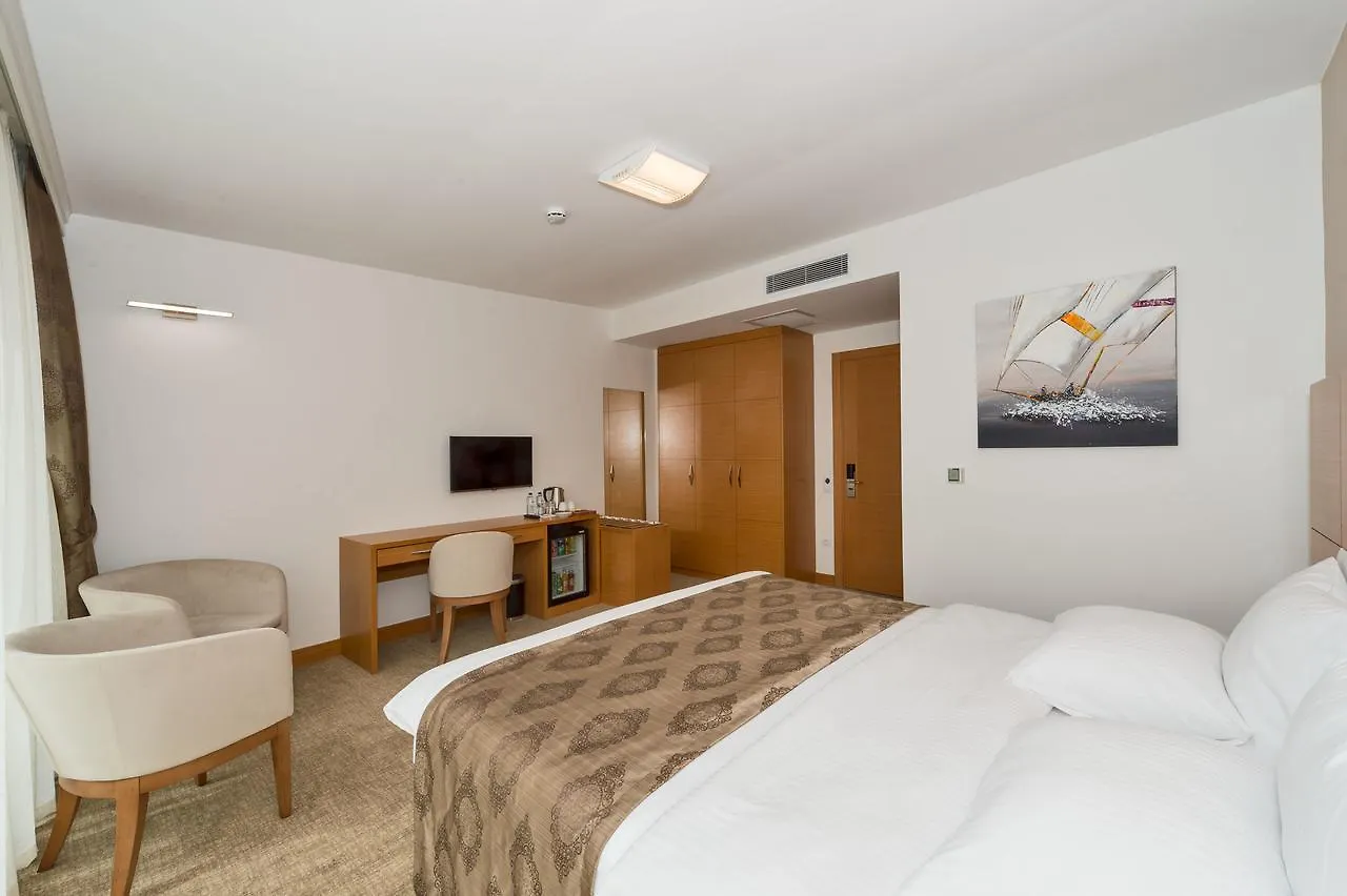 Miel Suites イスタンブール アパートホテル