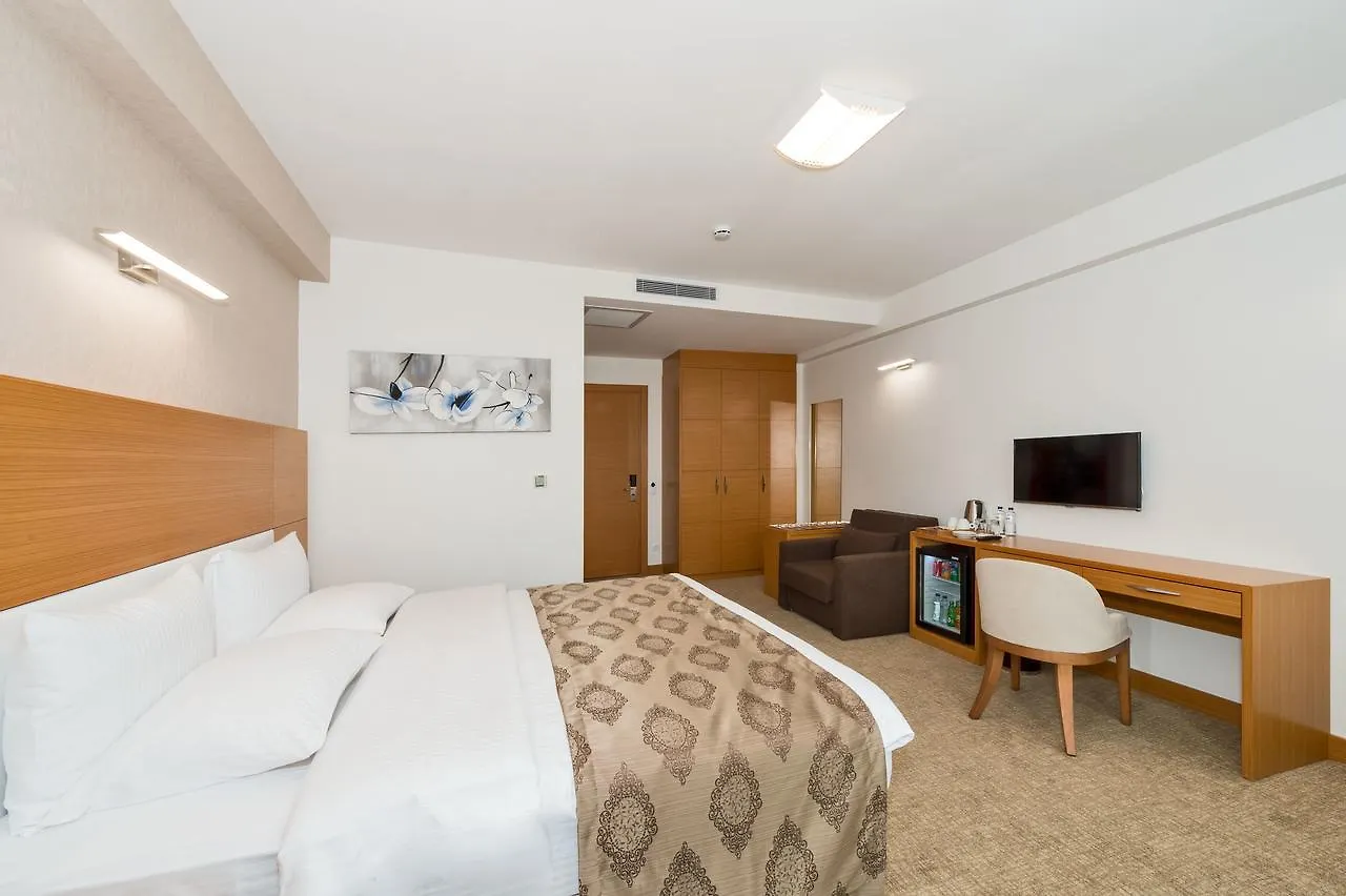 Miel Suites イスタンブール アパートホテル